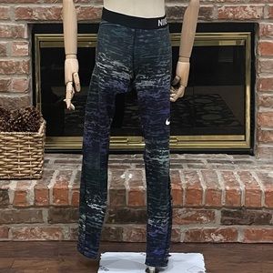 Nike abstract Dri-Fit black and blue leggings / M / Excellent condition